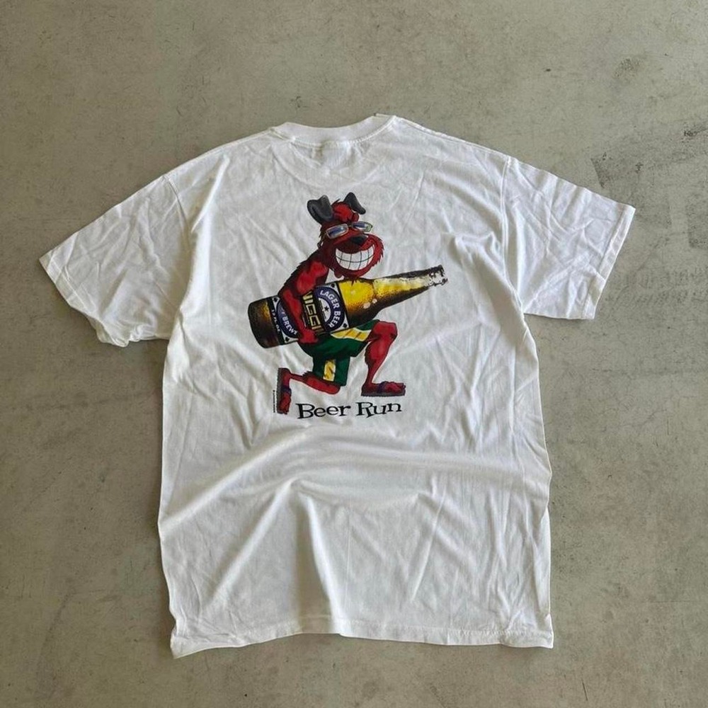 90s Vintage Beer Drinking Graphic Tee  size Large